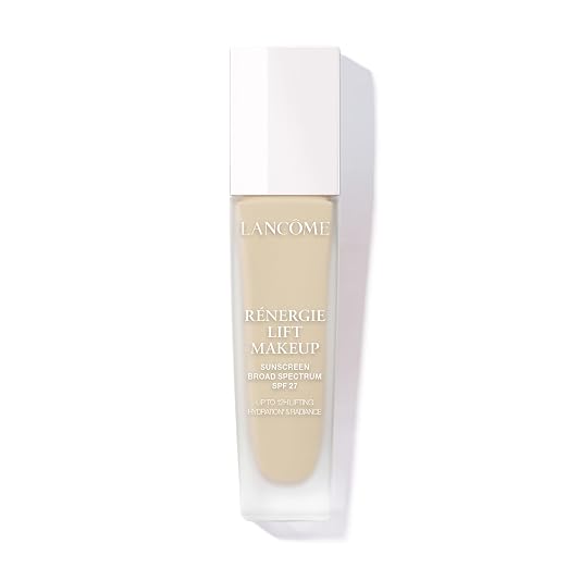 095 Ivoire W: fairest skin tones with warm yellow undertones