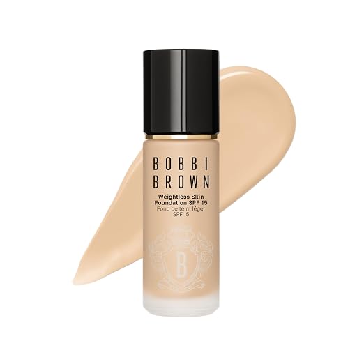 10 Cool Ivory (Very light beige with a balance of pink and yellow undertones; for very light skin)