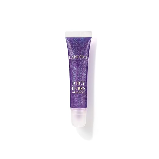15 Berry Bisou: sheer blueberry with blue sparkle