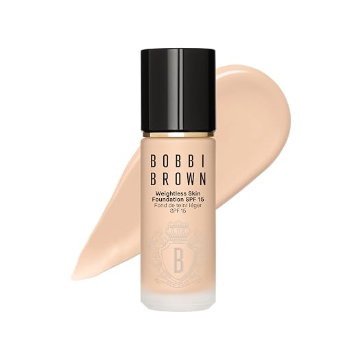 03 Porcelain (Extra light beige with a balance of yellow & pink undertones; for pale skin)