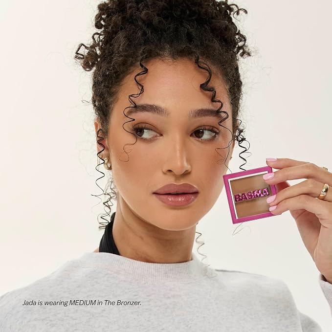 Shade Medium (For Light-Medium to Medium Skin Tones)
