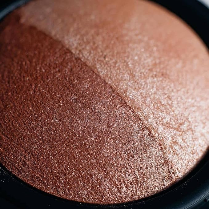 Terracotta Baked Bronzer/Highlighter Duo