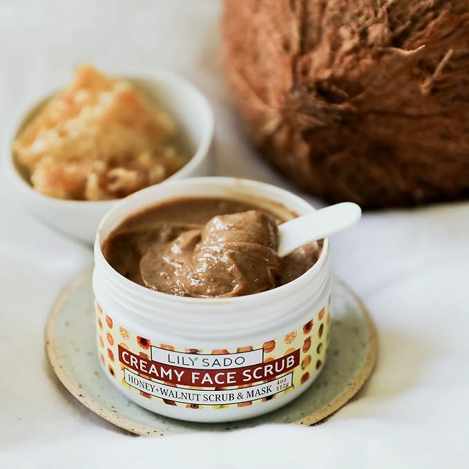 HONEY + WALNUT
