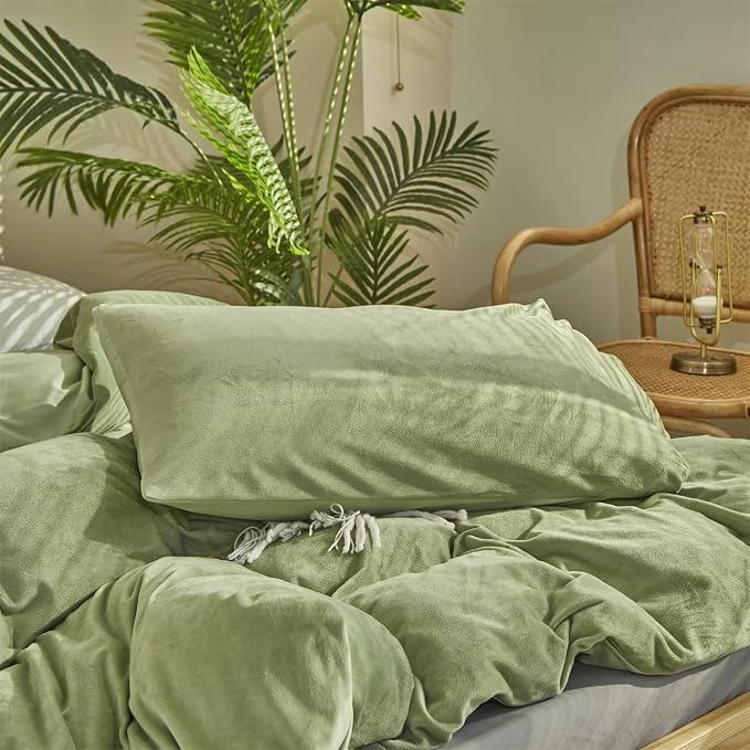 1-sage Green Velvet