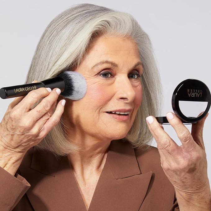 Medium + Classic Bronzer Brush