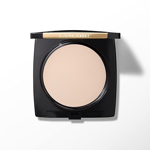 100 Porcelaine Delicate Cool: fair skin tones with cool pink undertones