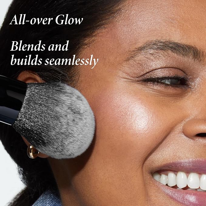 Medium + Classic Bronzer Brush