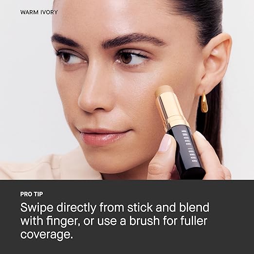31 Cool Almond (Cool medium brown with olive undertones; for dark skin)