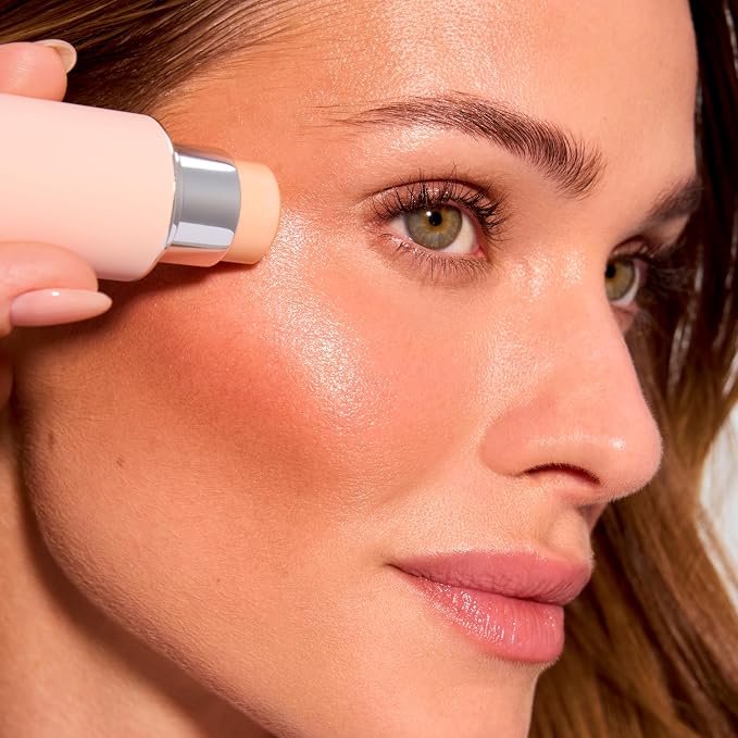 Glow Glaze HIGHLIGHTER - Gives you the ultimate skin shine